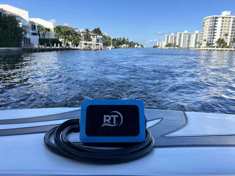 Raintaker™ PRO Solar Bilge Pump for Dinghies, Whalers, Zodiacs, Wooden boats (Fresh + Saltwater Use)